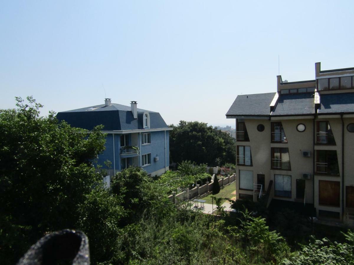 Hostel Papagal Warna Exterior foto