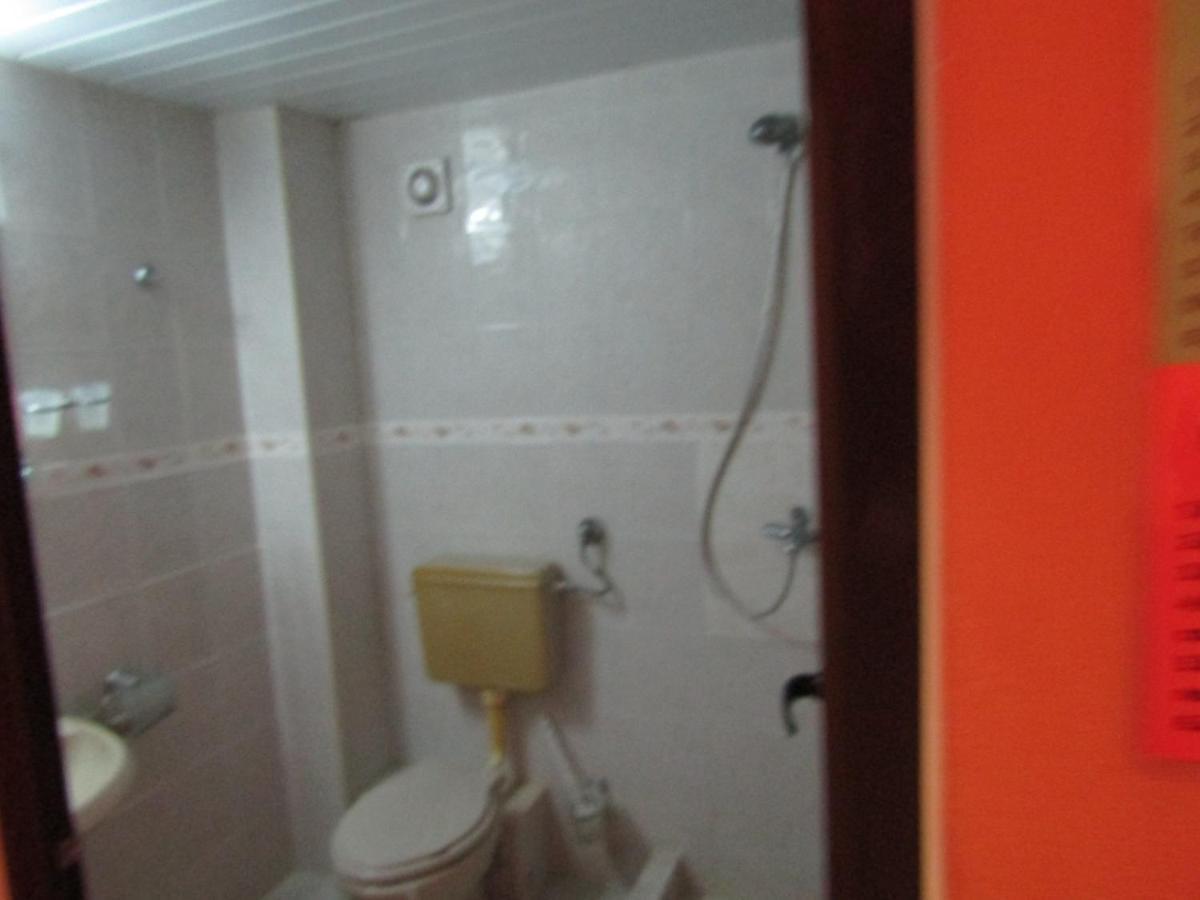 Hostel Papagal Warna Exterior foto
